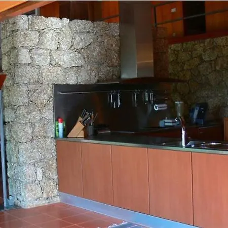 Βίλα Amazing Farmhouse With Huge Pool In Geres