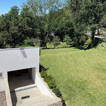 Amazing Farmhouse With Huge Pool In Geres Βίλα Geres