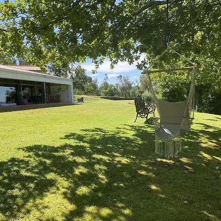 Βίλα Amazing Farmhouse With Huge Pool In Geres Geres